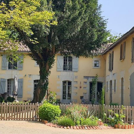 L'Olivier Villa Monts-sur-Guesnes Bagian luar foto