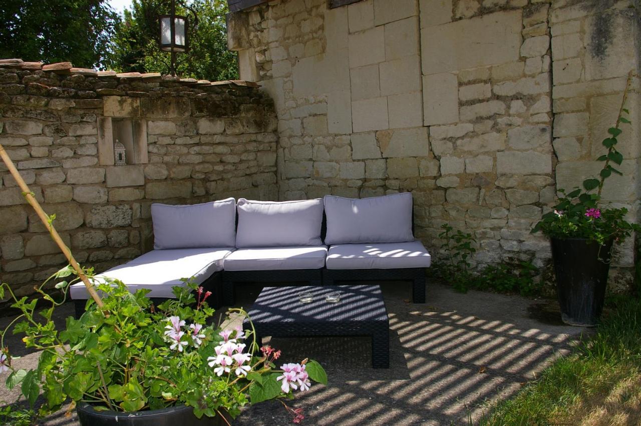 L'Olivier Villa Monts-sur-Guesnes Ruang foto