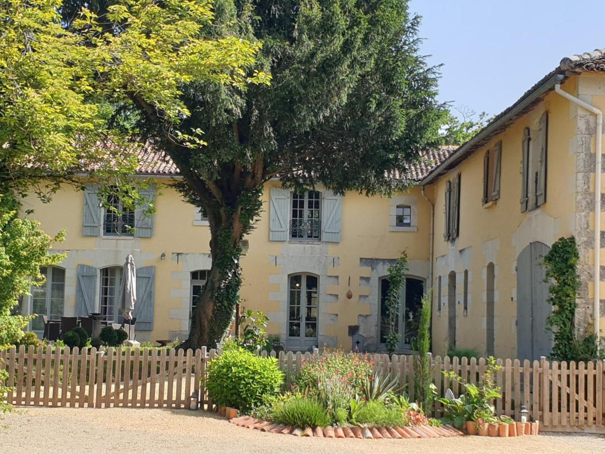 L'Olivier Villa Monts-sur-Guesnes Bagian luar foto
